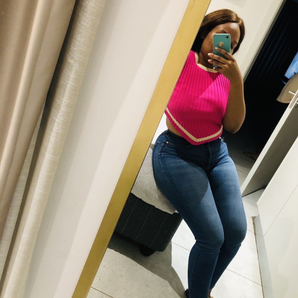 kateyD30 profile