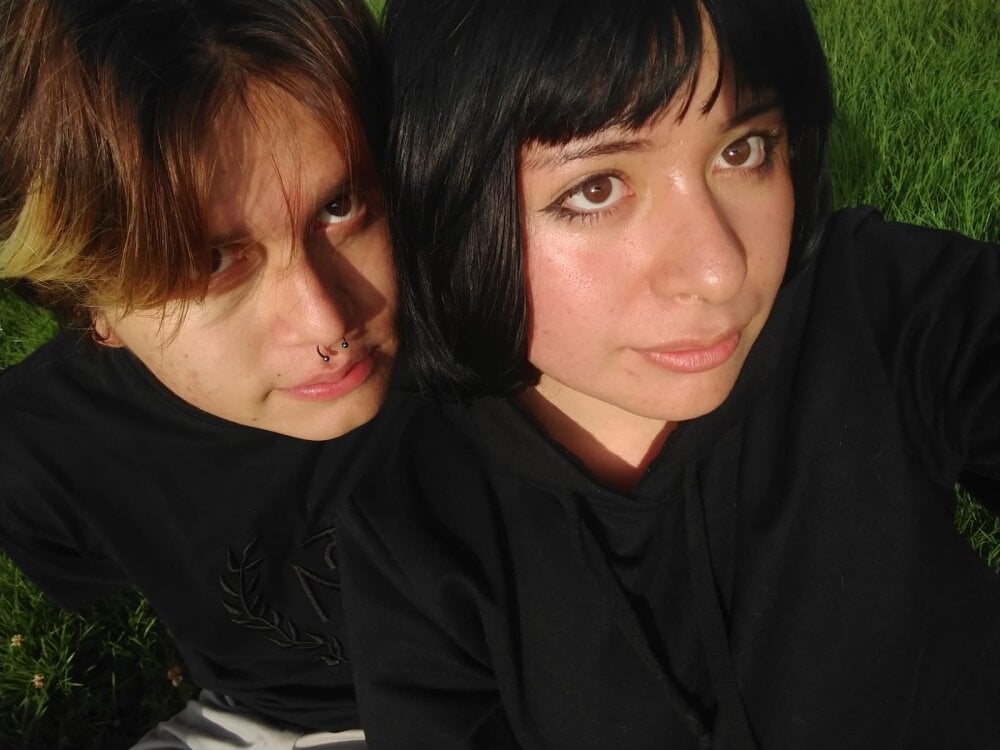 ZarayNero offline XXX-chatje