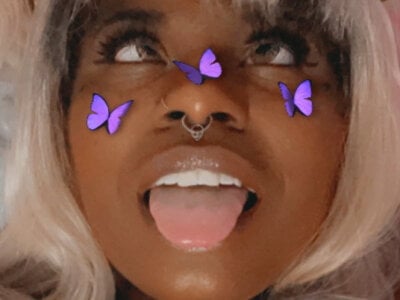 pixiebob25 from stripchat