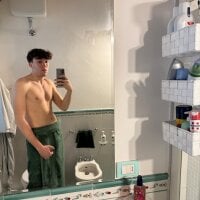 giovanexxxxxL's webcam live show