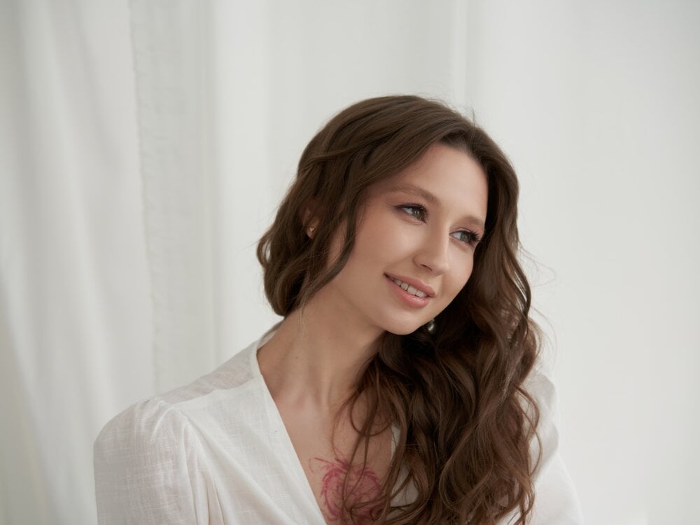 YourLovellyStory profile
