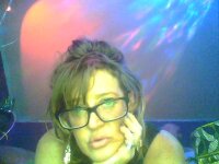 PrettyKittiez1369's Offline XXX Chat