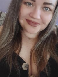 Selena_Cutie's Offline XXX Chat