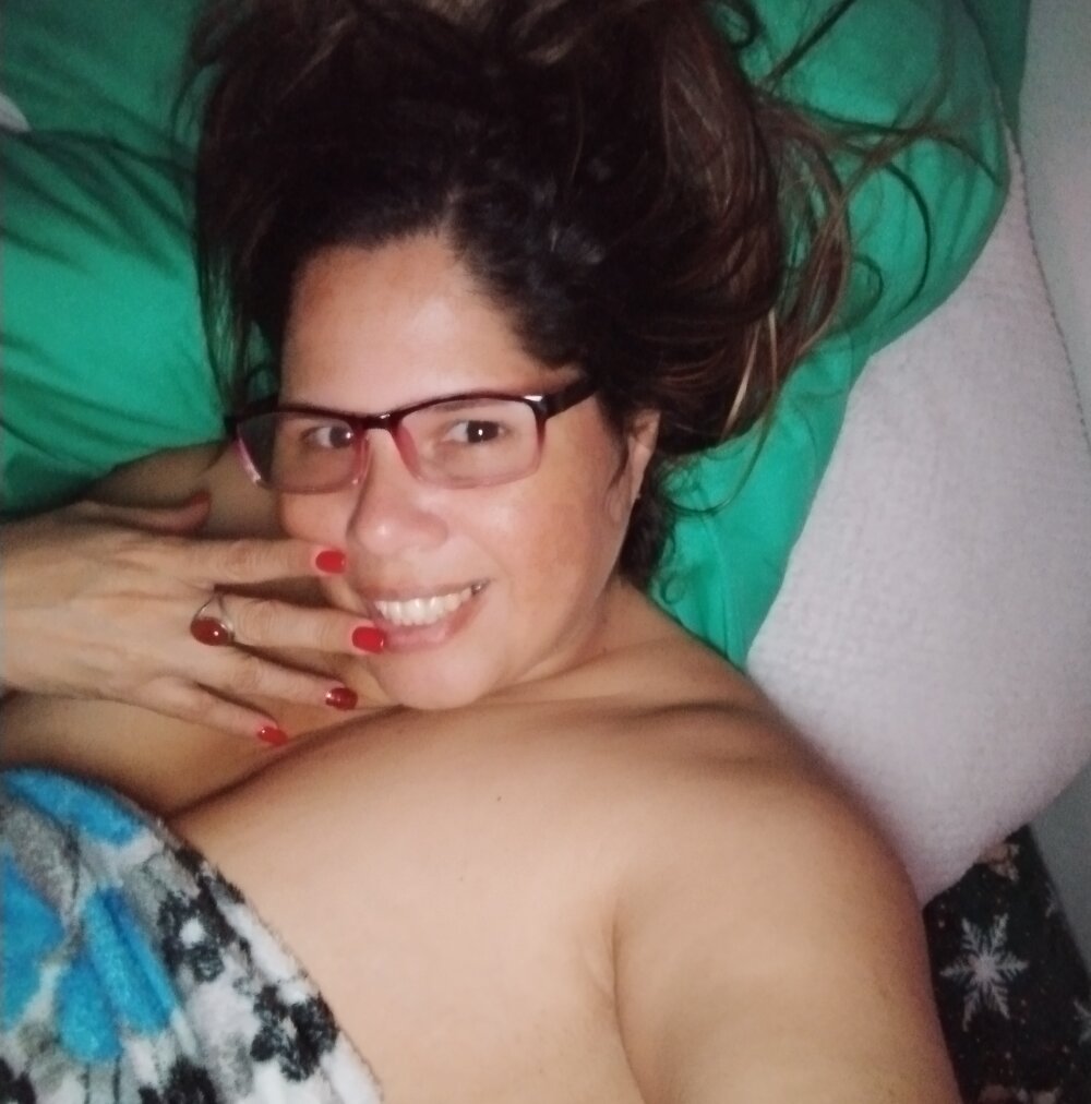elliswsweett 👏 webcam
