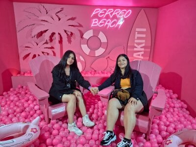 Lilith_and_Khloe Couple Colombian Live Webcam Porn