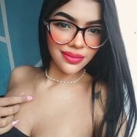 kamila_andmax's Offline Chat Room