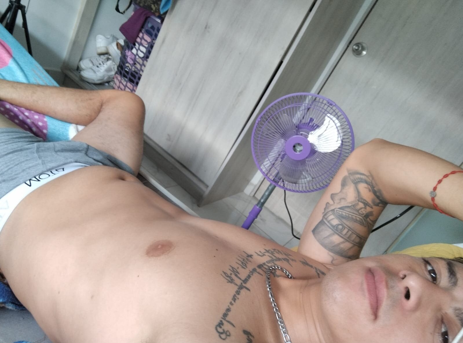 Derek_Boy
