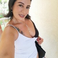 celeste_curvy's Live XXX Chat