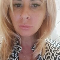 Tori_Evans' Offline XXX Chat