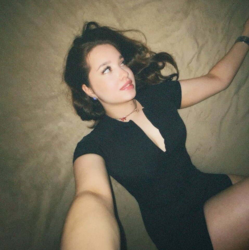 NaughtyMuse_