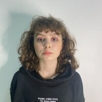 JessBbreyy offline chatrum