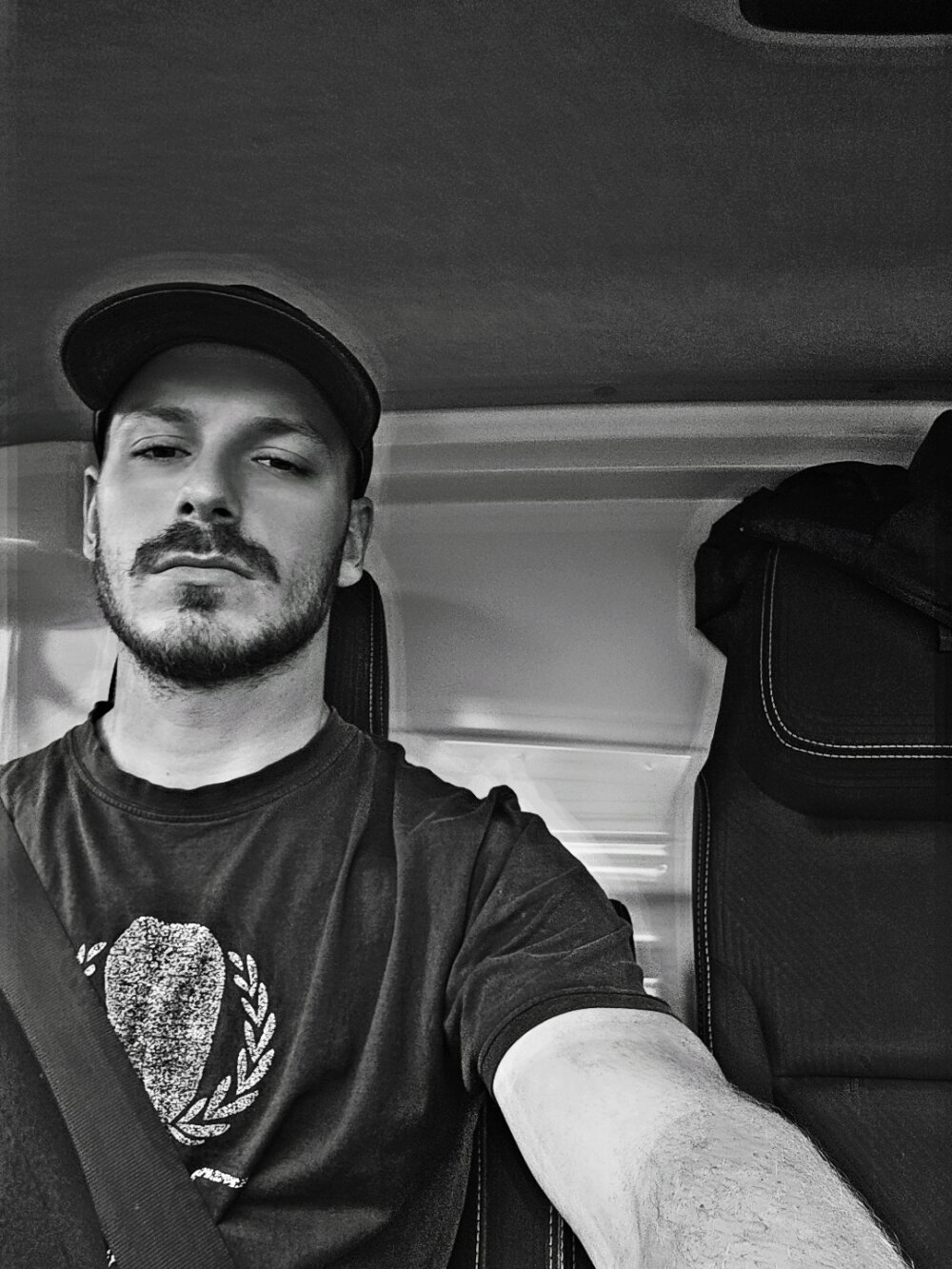 NathpokoraX's Offline XXX Chat