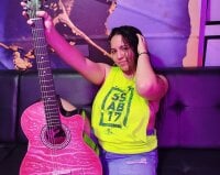 candiapole's webcam live show