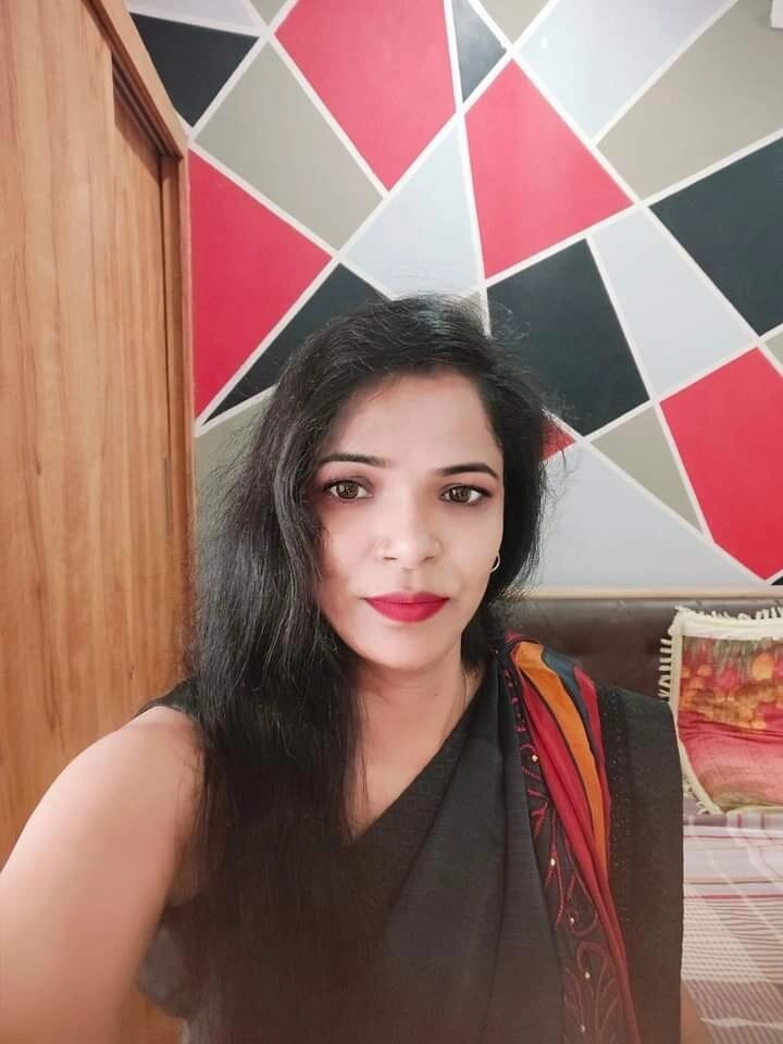 poojasexygirl2007