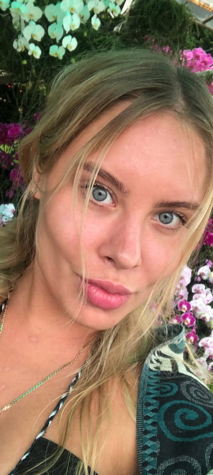 VickyKors