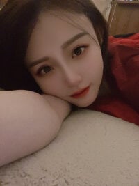 Khaleesi-ying's Live Webcam Show