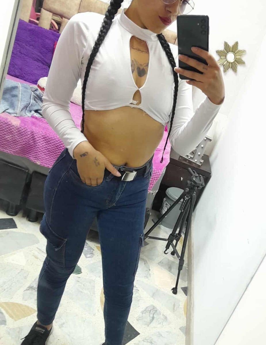 lufer_022 from stripchat