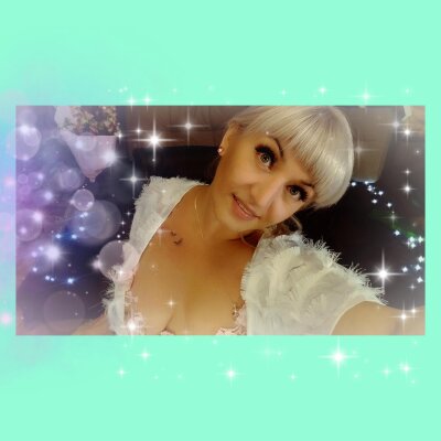 alayamole from stripchat