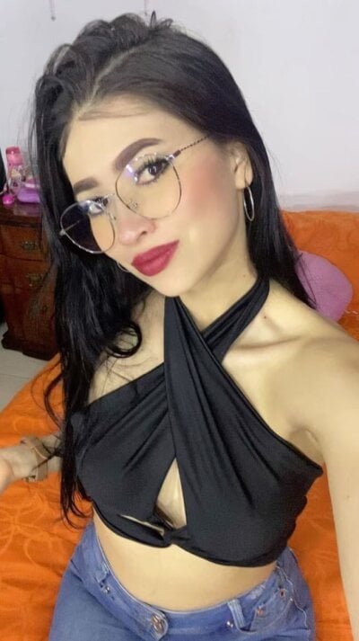 Abby-Lhee private show