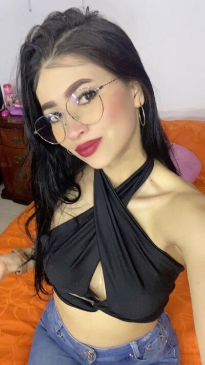 Abby-Lhee on StripChat