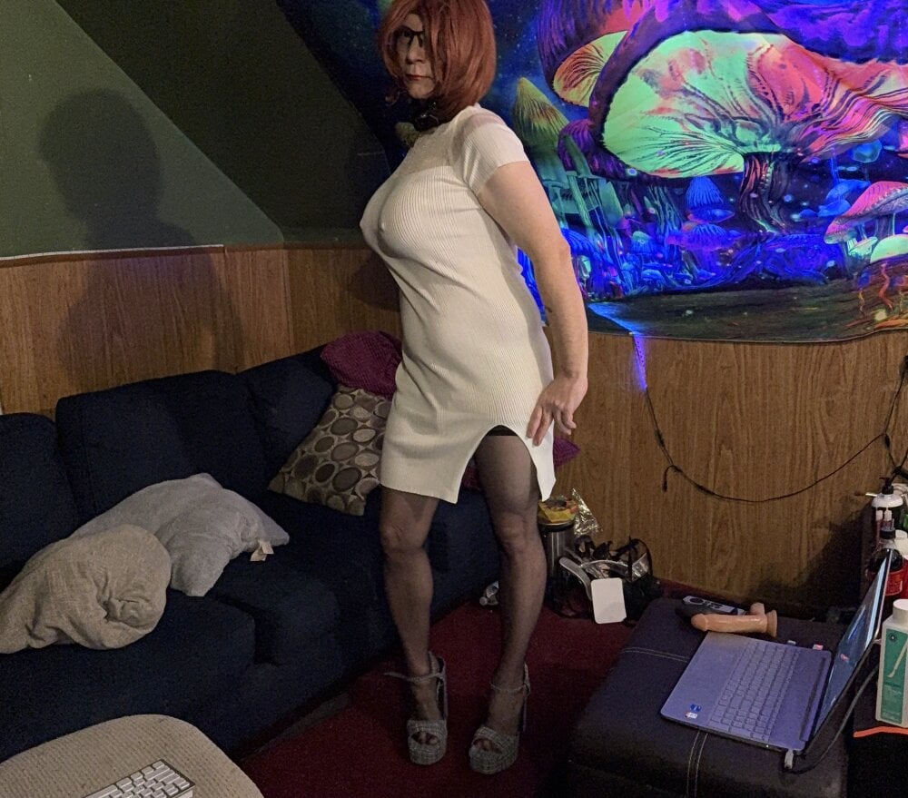 sluttypumpkin420's Offline XXX Chat