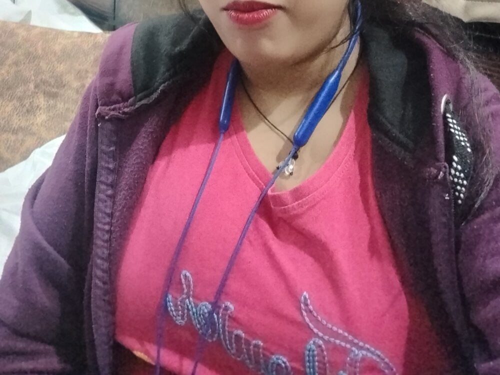 hotty_manisha from stripchat