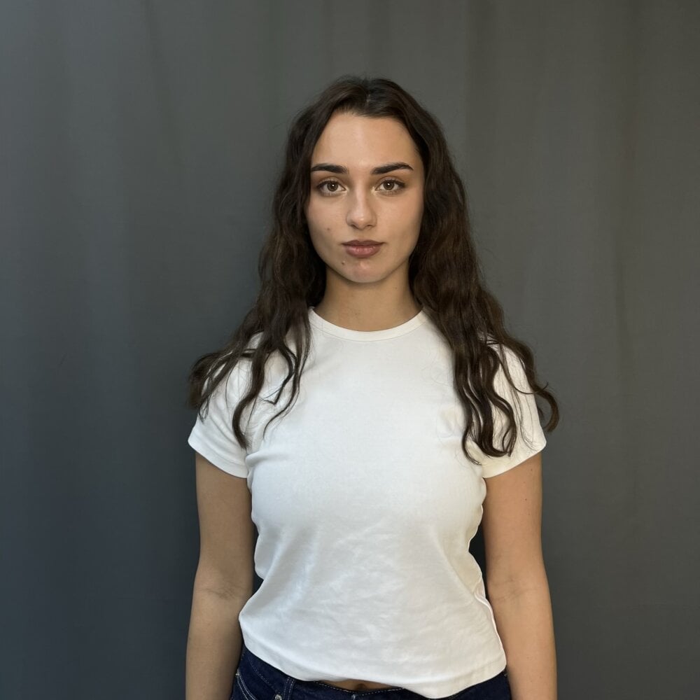 livesex.fan minnashummon livesex profile in the-city-of-shyness cams