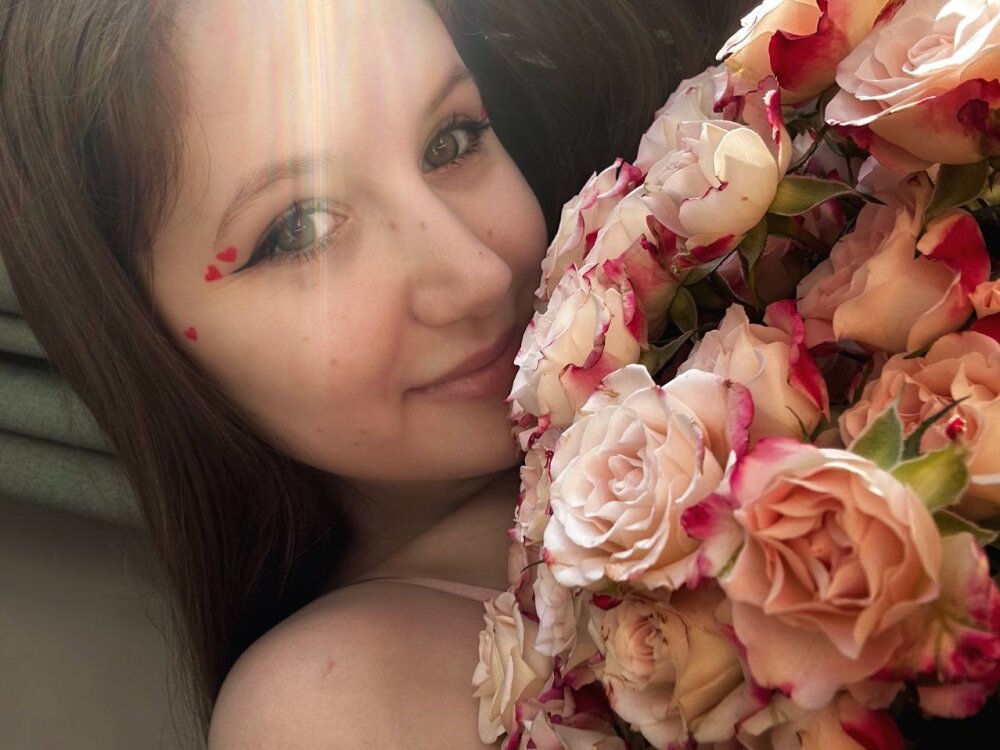 Live sex webcam photo for Elizavetta_Miller #290535751
