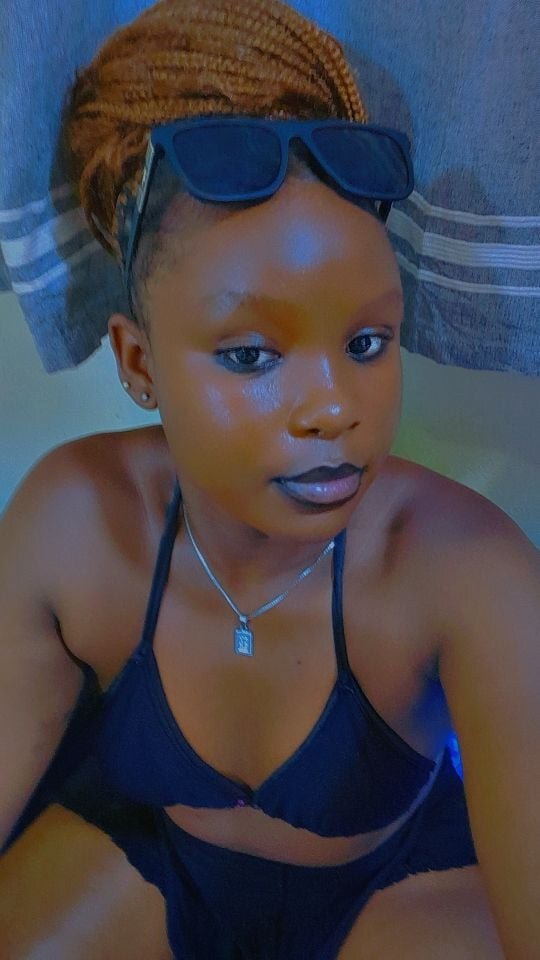Preety_pussie