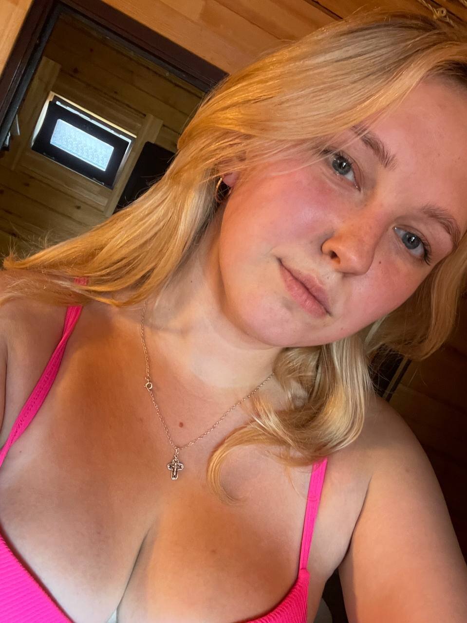 Ana_Carson