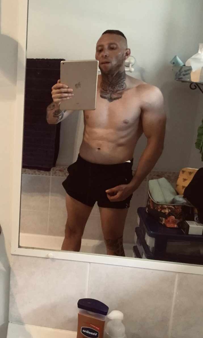 SquareCupcake26's Offline XXX Chat