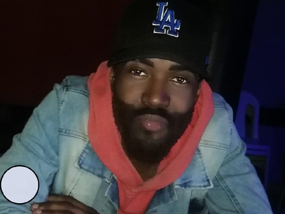 laurence_smith's Offline XXX Chat