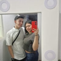 CamilaAndDante's Offline Chat Room