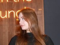 HolleyRednour's webcam live show