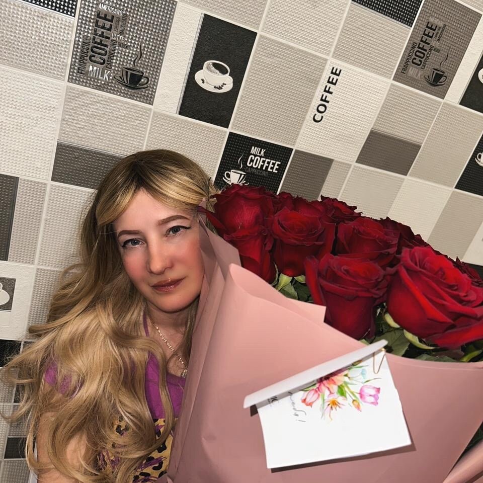 mimi_ariell's most recent online preview