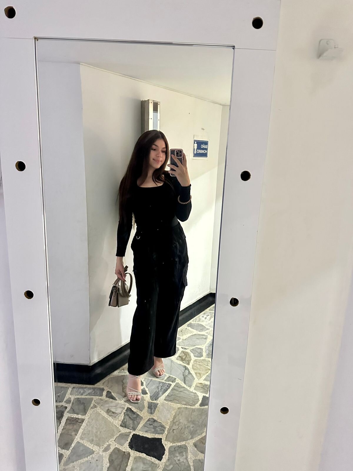 Anny_95