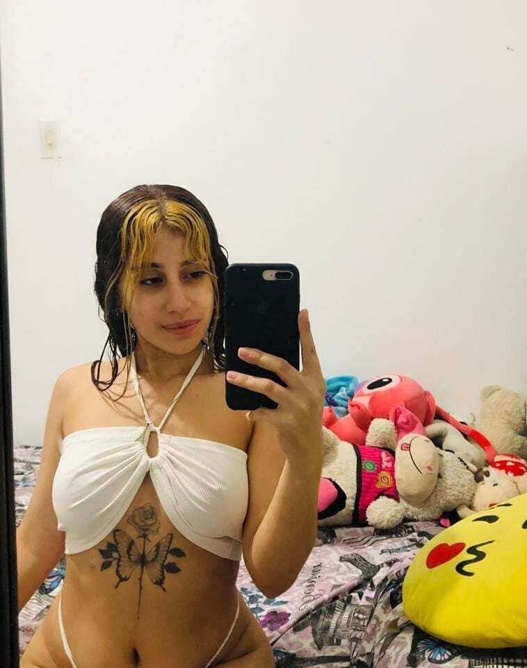 SLAVEGIRLS profile