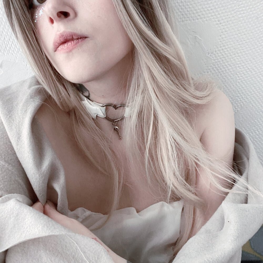 Polly_James