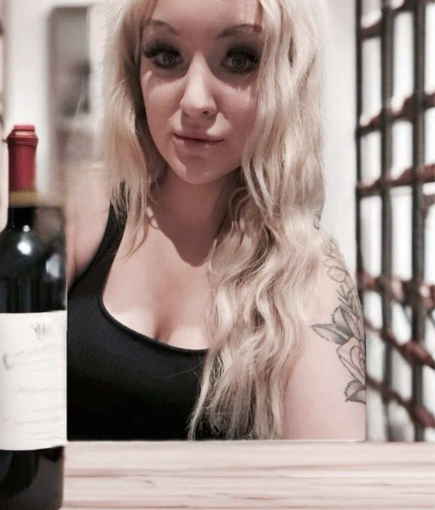 Tillytheblonde