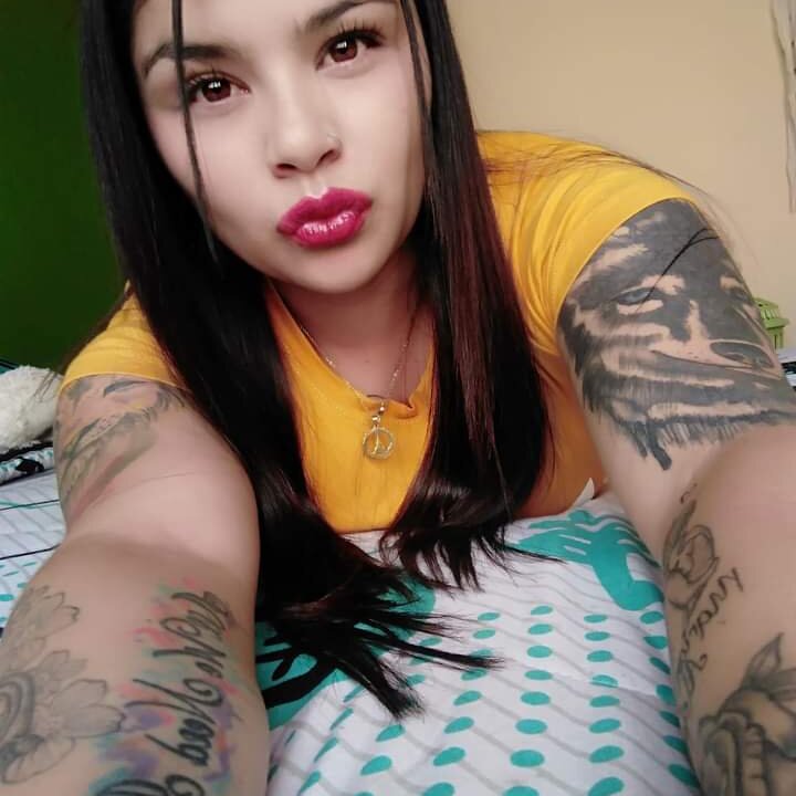 Angelinec_主播：免费直播性爱表演和聊天 | Stripchat