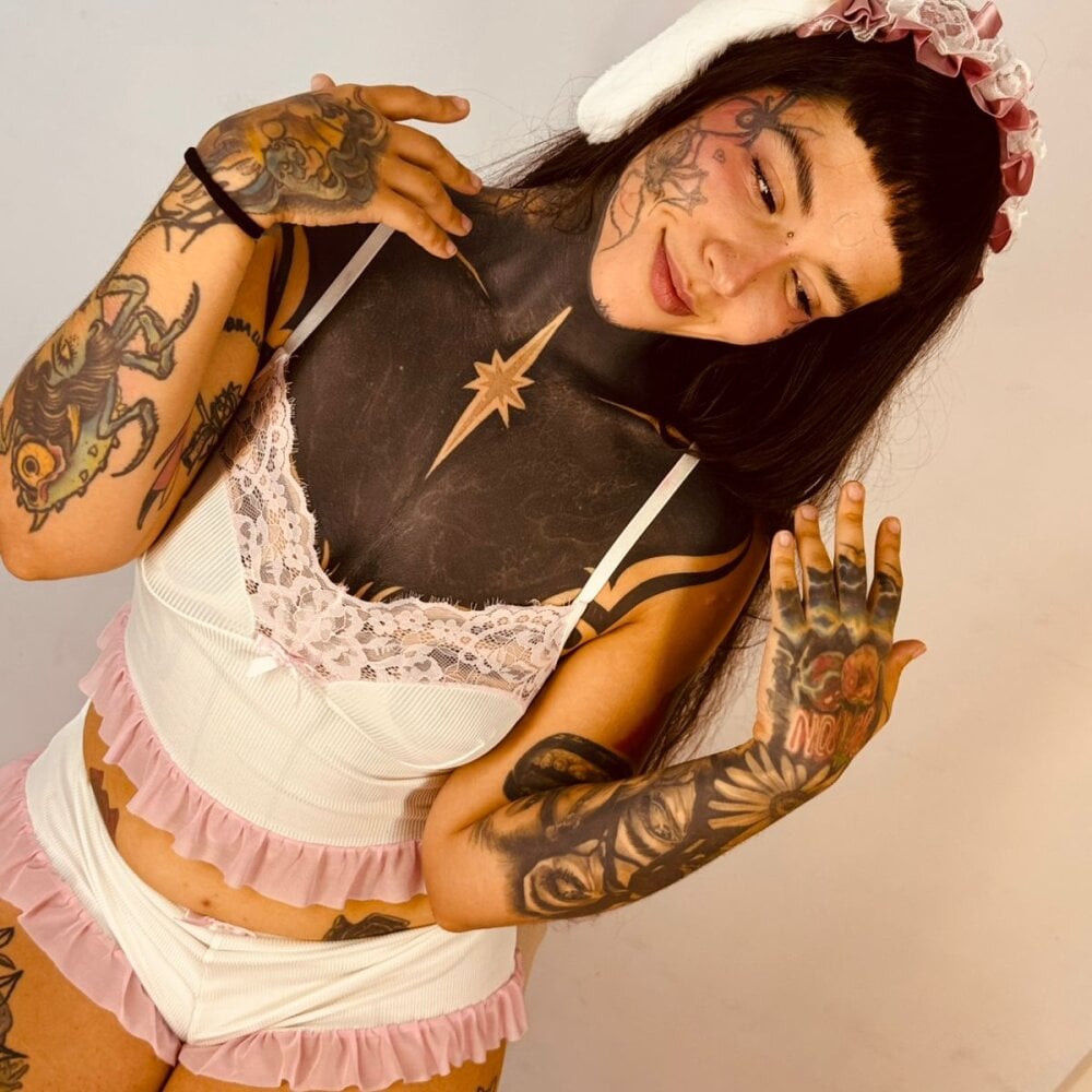 pornos.live fairyflexxx livesex profile in 0nlyf4ns-at-erotiquefaithx cams