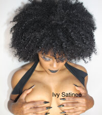 IvySatinee's Offline XXX Chat