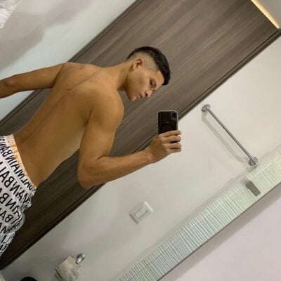 Twinkcock22
