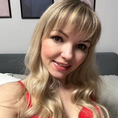 Molliblum - Stripchat Lovense Blowjob Cam2cam Girl 