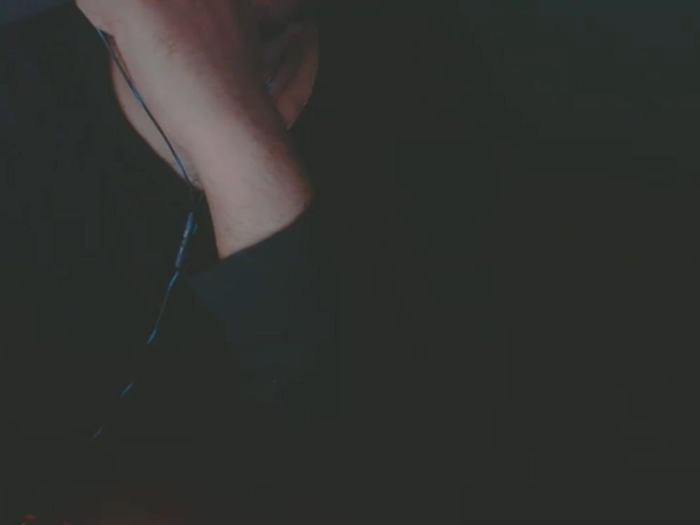 wellingtont97's Offline XXX Chat