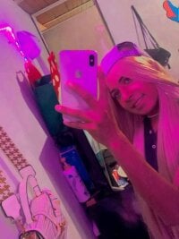 Megannxx Profile