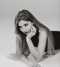 Lia_Grimmy's webcam live show