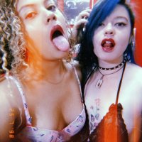 AnnaSimonne's Offline XXX Chat