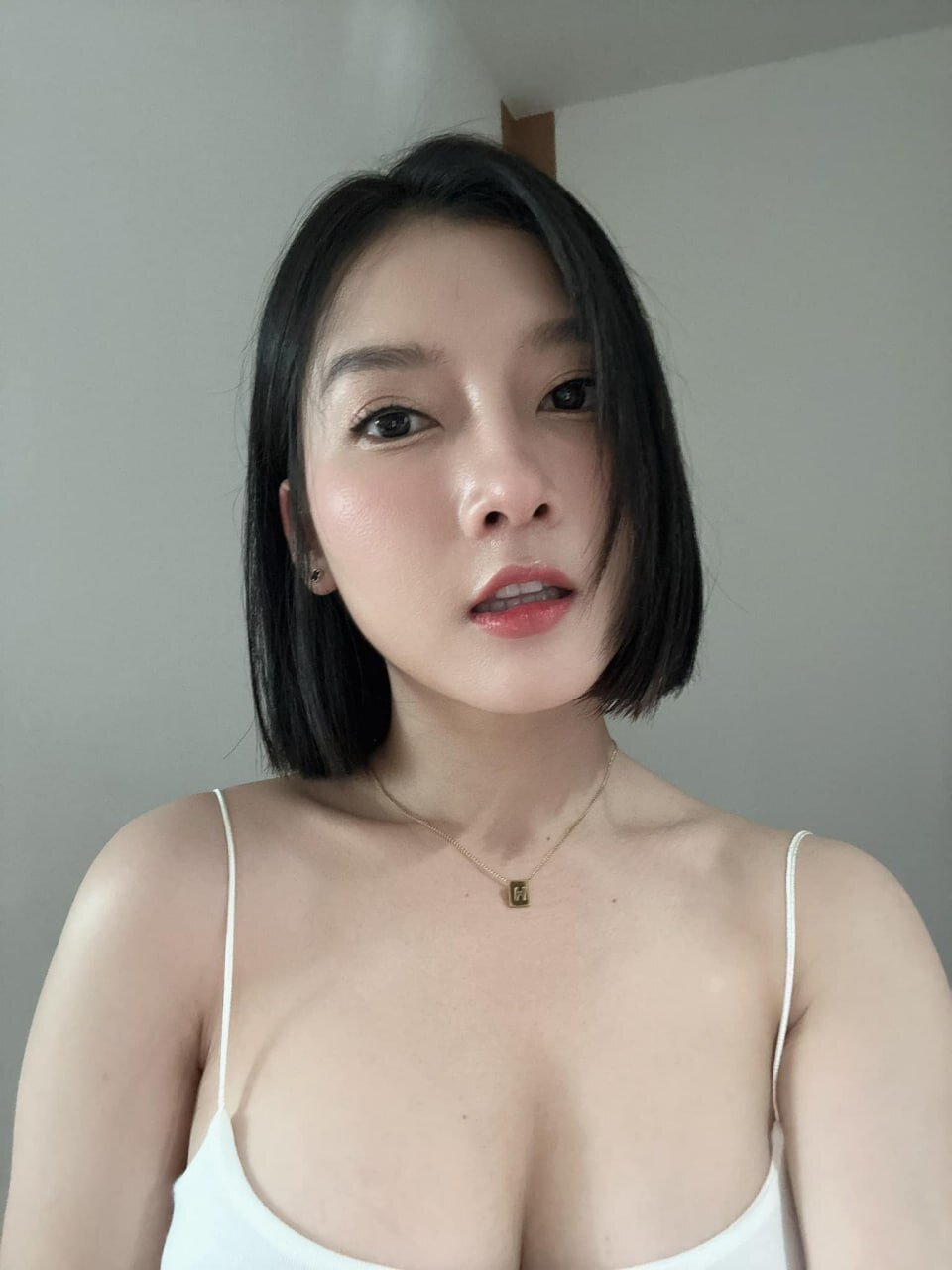 emi_jp