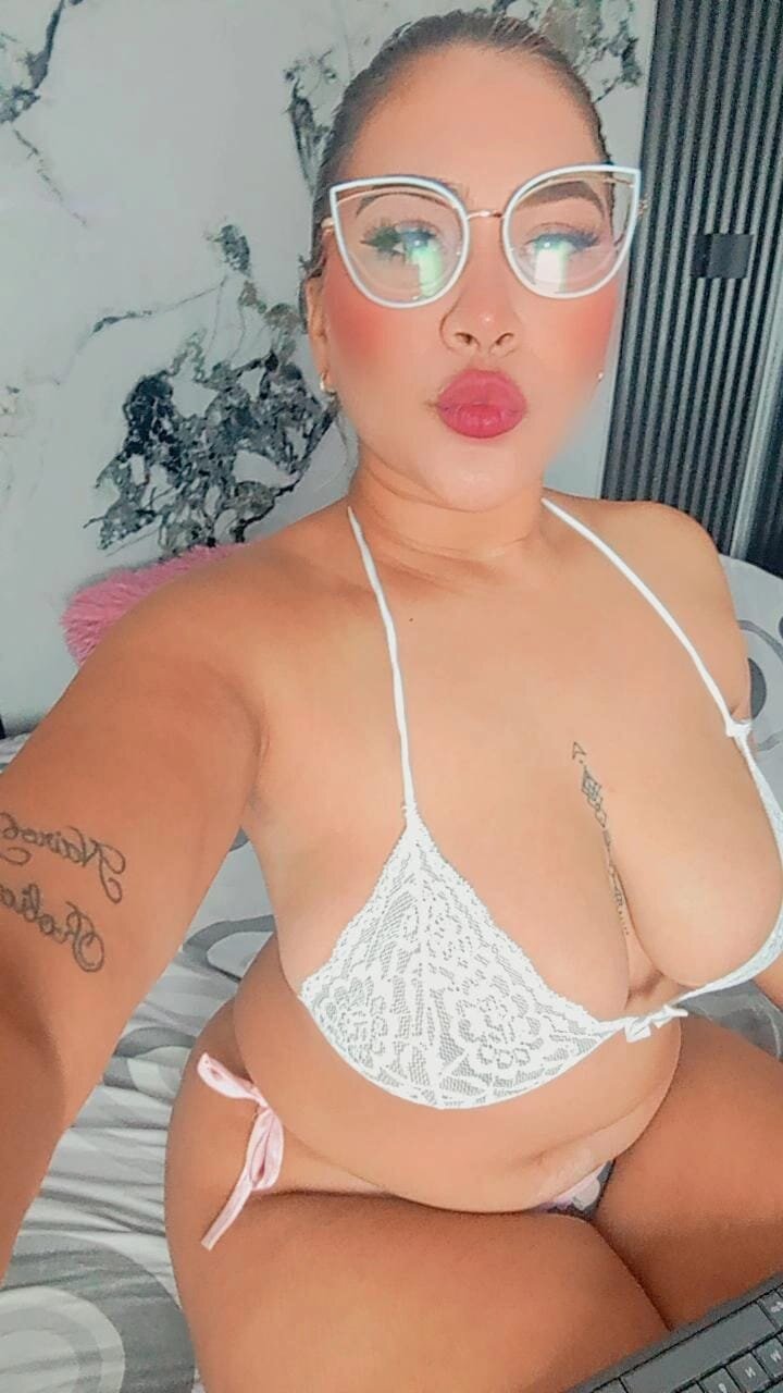 Zoe_Glow